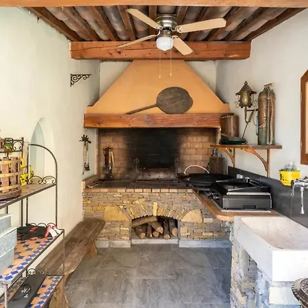 Villa Spacieuse A Avec Piscine Privee